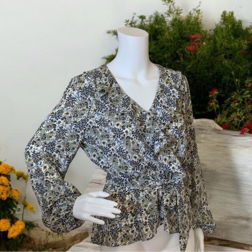 Max Edition Blue & Green Floral Ruffled Blouse With Tie - Picture 9 of 10
